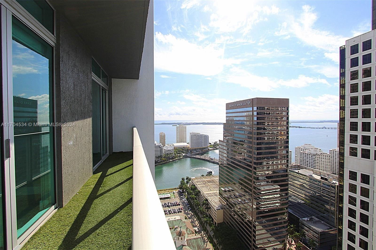 Real estate property located at 500 Brickell Ave #4110, Miami-Dade, 500 BRICKELL EAST CONDO, Miami, FL