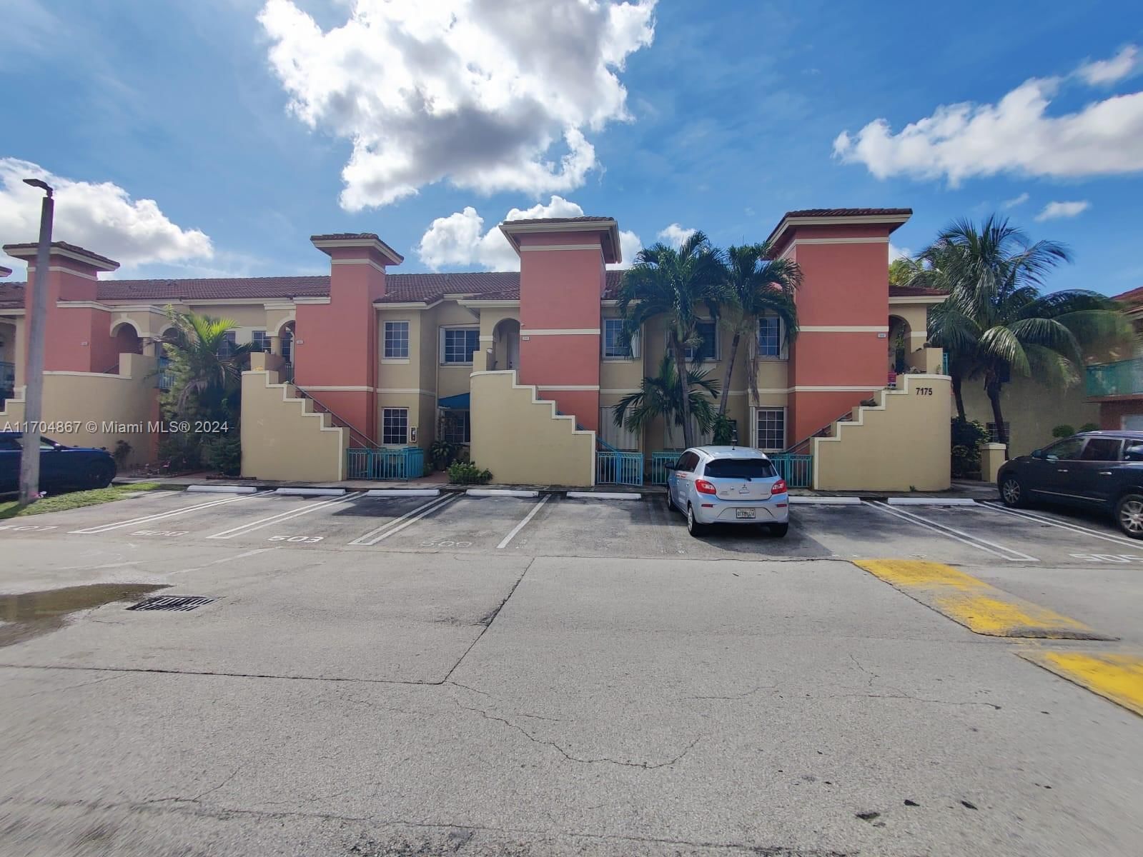 Real estate property located at 7175 173rd Dr #510-5, Miami-Dade, BONITA GOLF VIEW TOWNVILL, Hialeah, FL