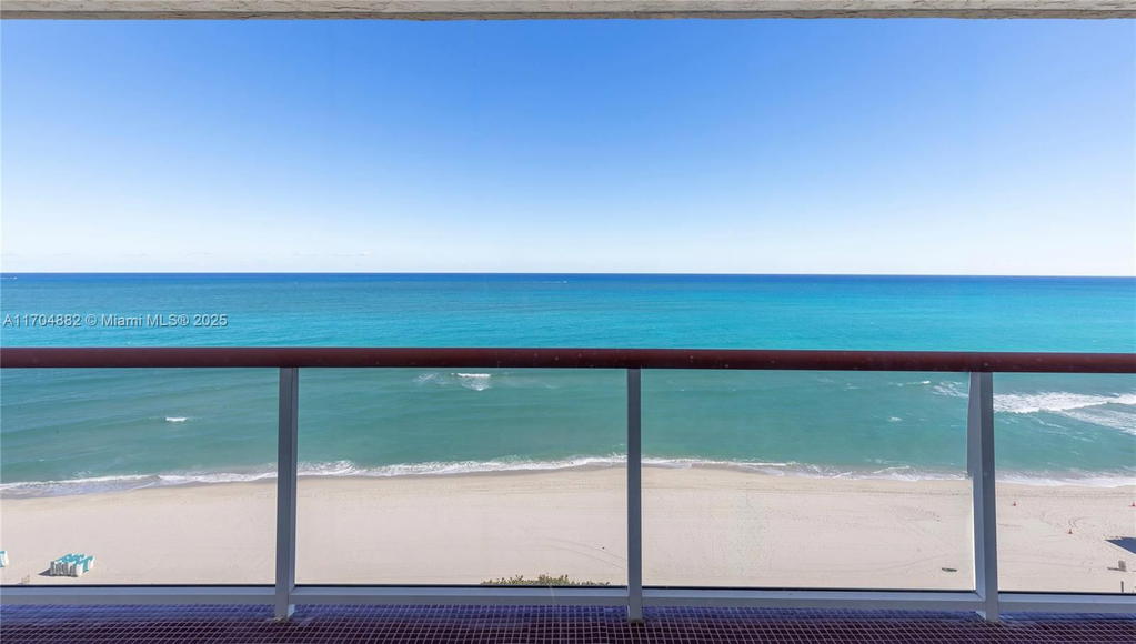 Real estate property located at 6767 Collins Ave #1409, Miami-dade, The Sterling Condo, Miami Beach, FL