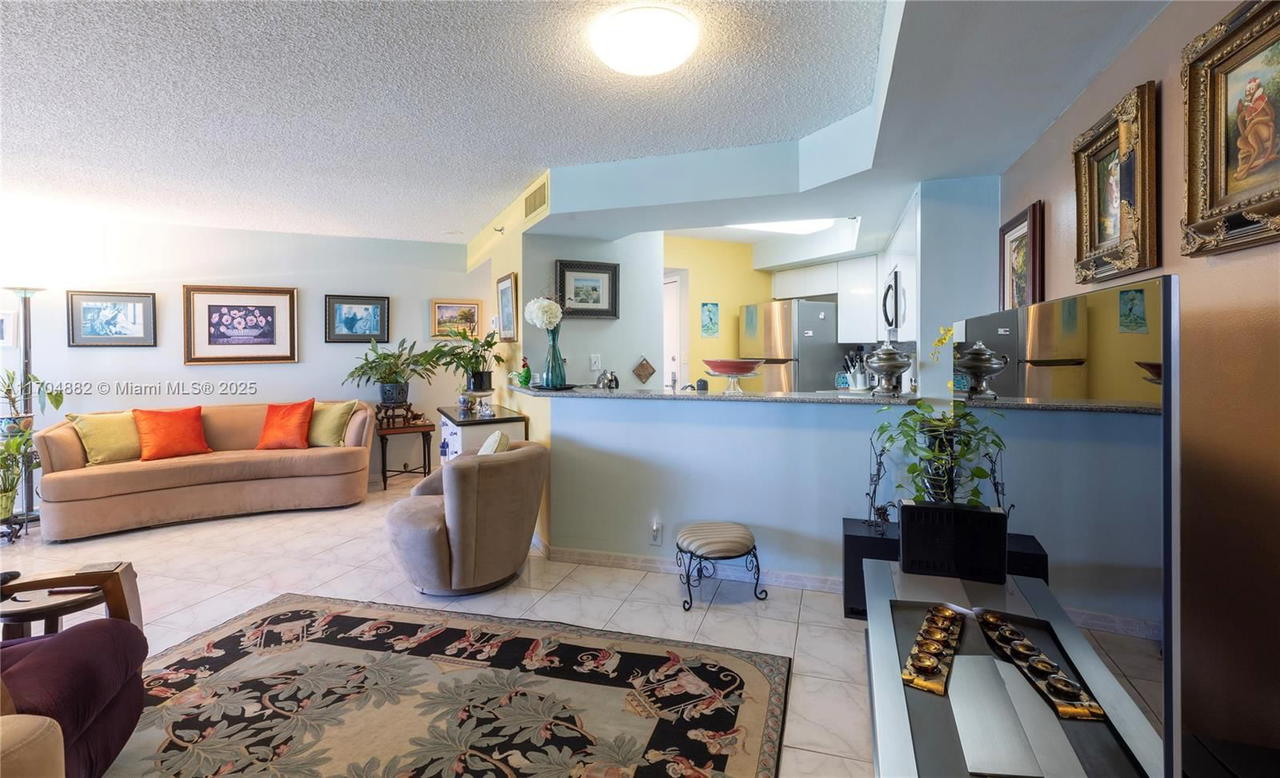 Real estate property located at 6767 Collins Ave #1409, Miami-dade, The Sterling Condo, Miami Beach, FL