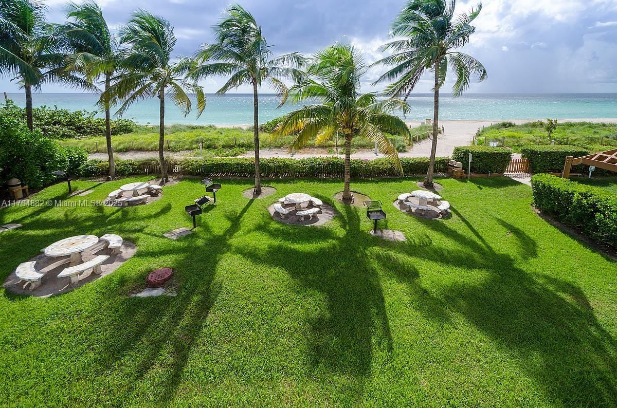 Real estate property located at 6767 Collins Ave #1409, Miami-dade, The Sterling Condo, Miami Beach, FL