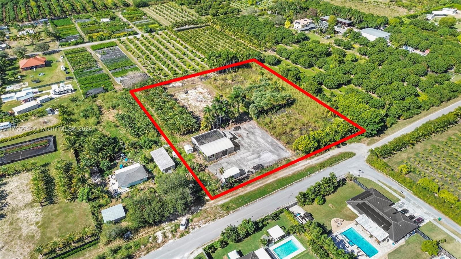 Real estate property located at 31500 SW 207th Ave, Miami-Dade, Homestead, Homestead, FL