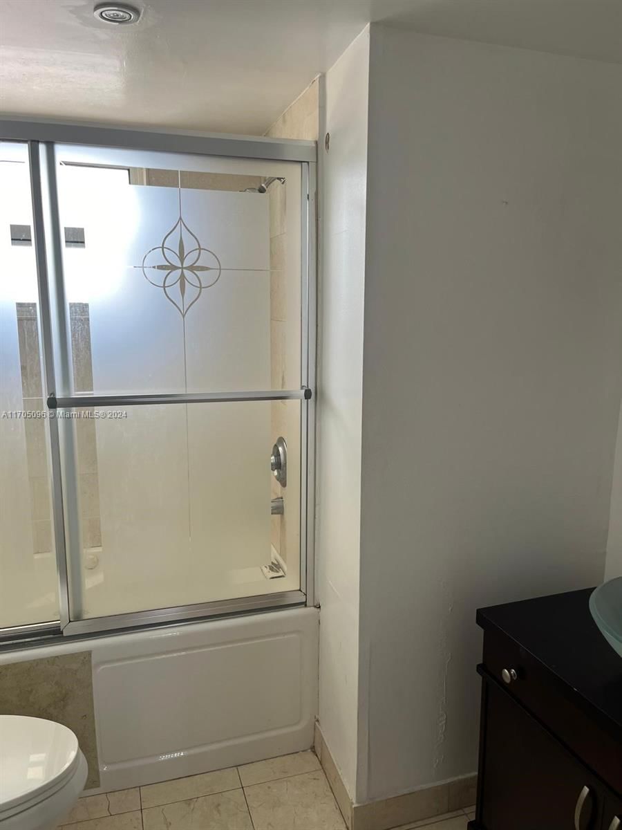 Real estate property located at 1075 Miami Gardens Dr #205, Miami-dade, Royal Bahamian West, Miami, FL
