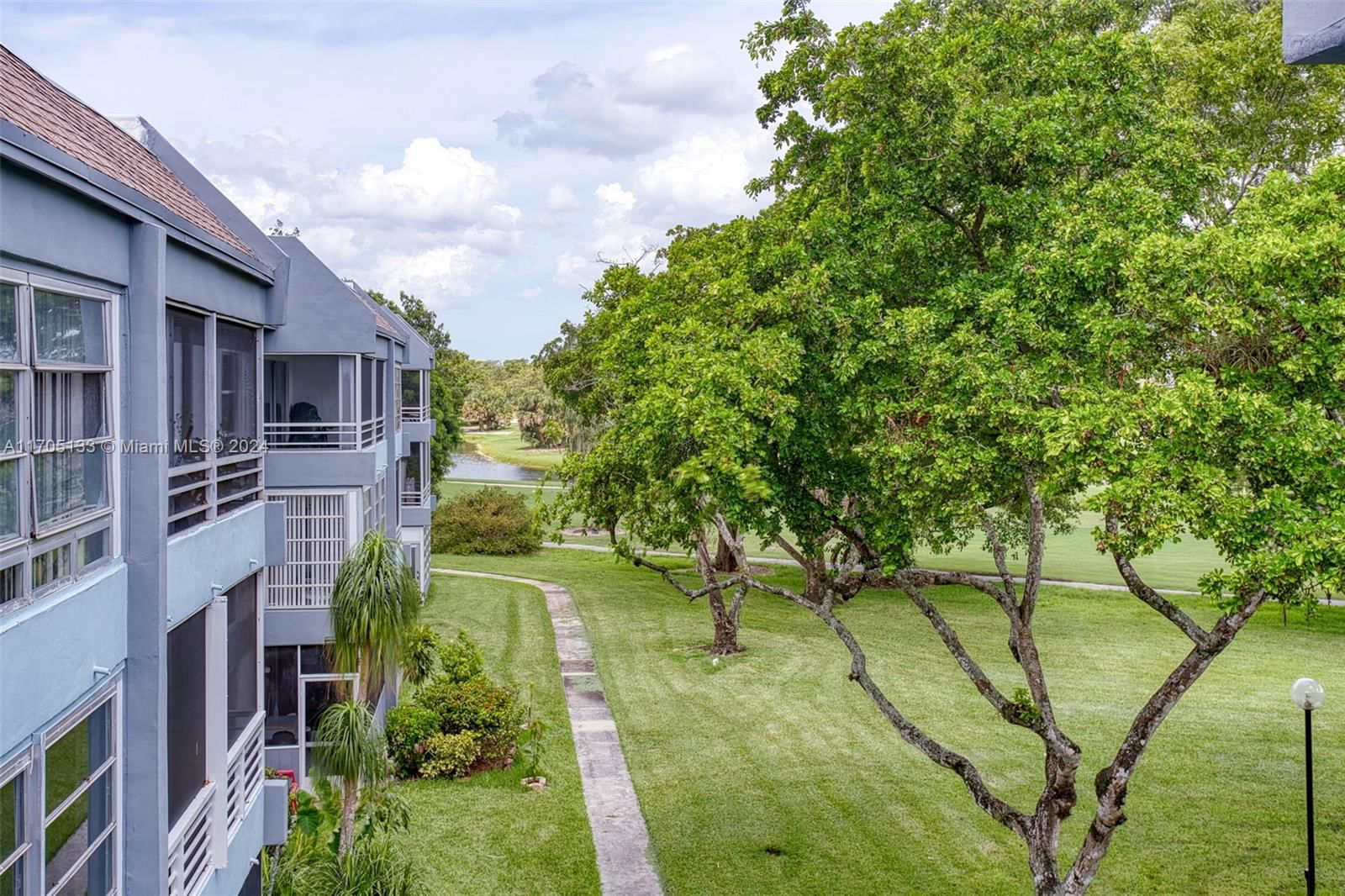 Real estate property located at 8331 Sands Point Blvd C306, Broward, SANDS POINT CONDOMINIUM I, Tamarac, FL