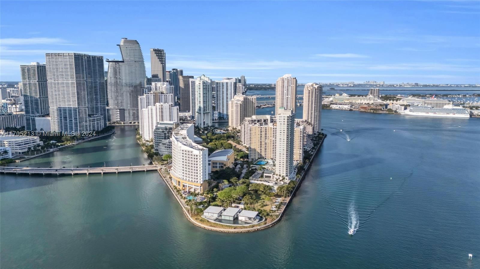 Real estate property located at 770 Claughton Island Dr #815, Miami-Dade, ISOLA CONDO, Miami, FL