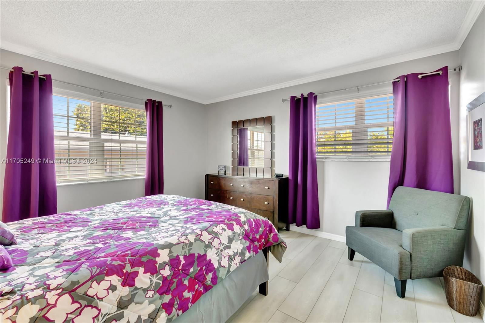 Real estate property located at 221 9th Ave #211, Broward, Pompano Place Condo, Pompano Beach, FL