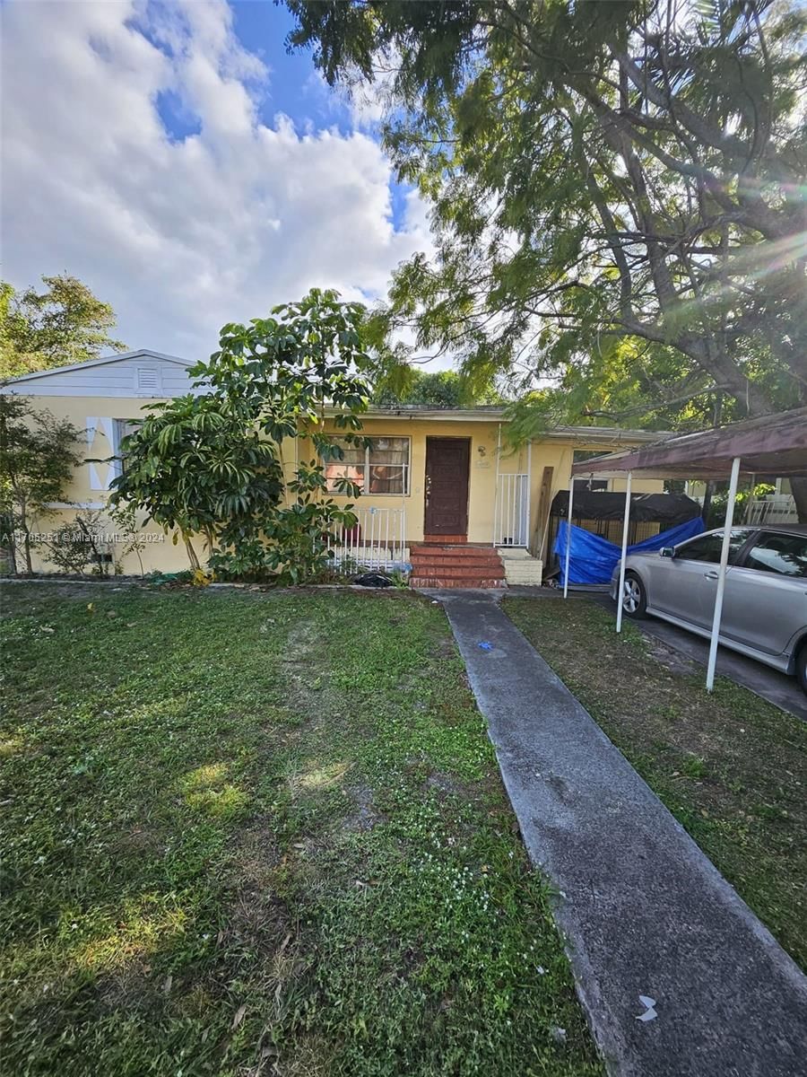 Real estate property located at 910 133rd St, Miami-Dade, DE PAULY HEIGHTS, North Miami, FL