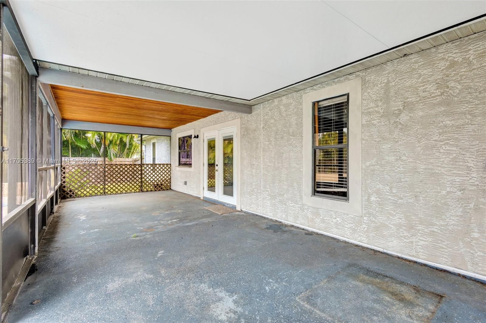 Real estate property located at 205 Christmas Ter, St Lucie, Port St Lucie Section 18, Port St Lucie, FL
