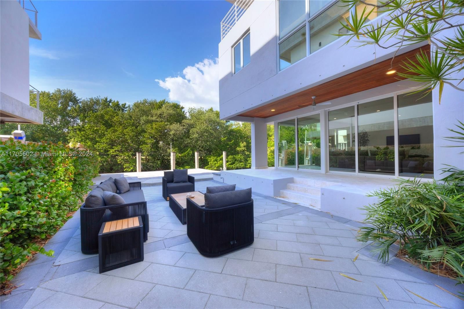 Real estate property located at 3566 Rockerman Rd, Miami-dade, Rockerman Heights, Miami, FL