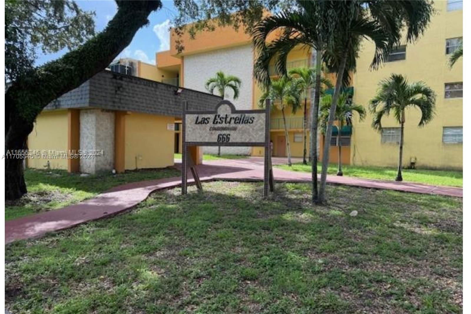 Real estate property located at 666 81st St #418, Miami-Dade, LAS ESTRELLAS CONDO, Hialeah, FL