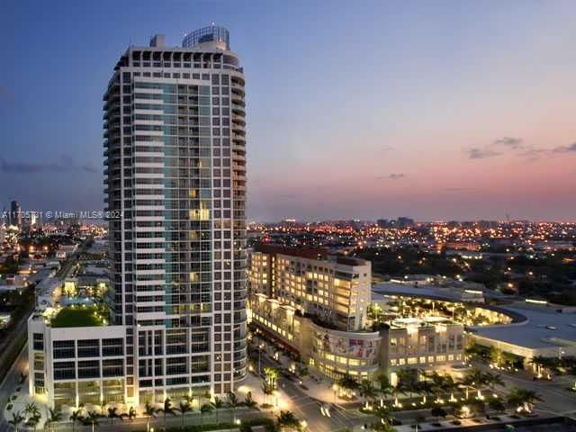 Real estate property located at 3301 1st Ave H1705, Miami-Dade, FOUR MIDTOWN MIAMI CONDO, Miami, FL