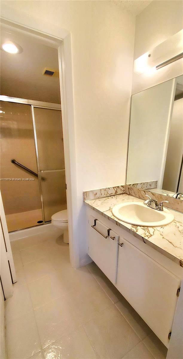 Real estate property located at 10304 Sunrise Lakes Blvd #211, Broward, Sunrise Lakes 177 Condo, Sunrise, FL