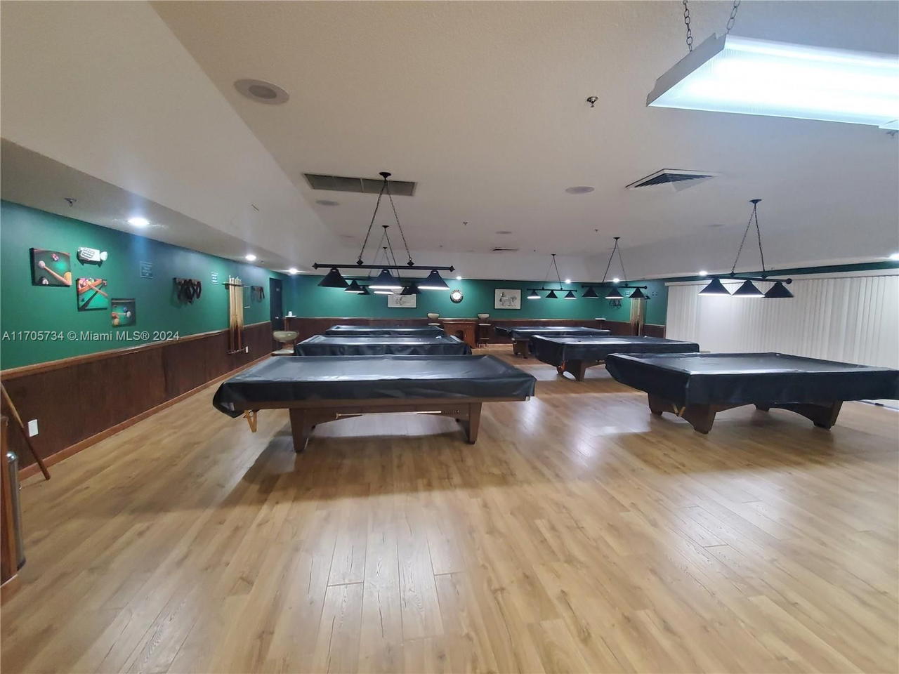 Real estate property located at 10304 Sunrise Lakes Blvd #211, Broward, Sunrise Lakes 177 Condo, Sunrise, FL