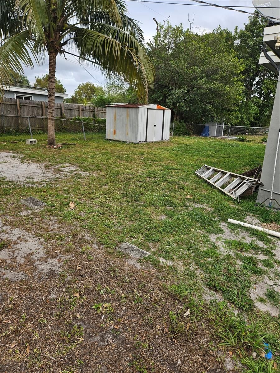 Real estate property located at 2545 159th Ter, Miami-dade, Bunche Park, Miami Gardens, FL