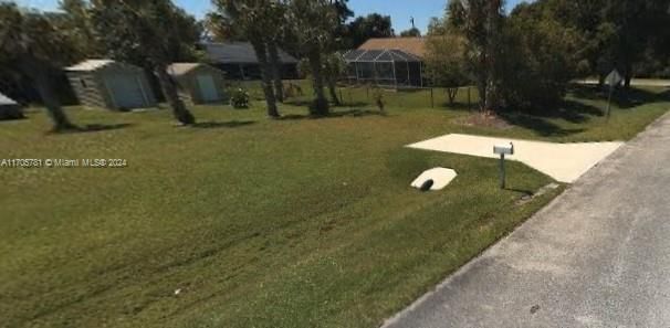 Real estate property located at 8003 Lockwood Dr, St Lucie, Lakewood Park Unit 3, Fort Pierce, FL