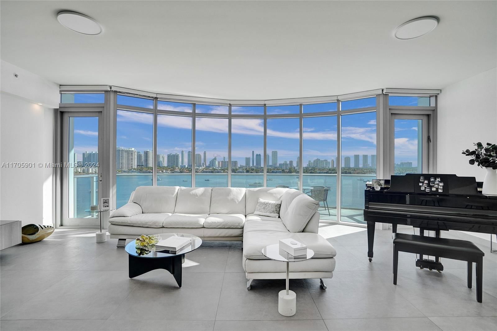 Real estate property located at 17111 Biscayne Blvd #811, Miami-Dade, MARINA PALMS RESIDENCES S, North Miami Beach, FL