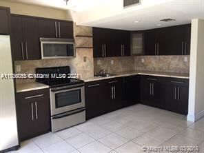 Real estate property located at , Miami-Dade, VILLAS UNIVERSITY SQUARE, Miami, FL