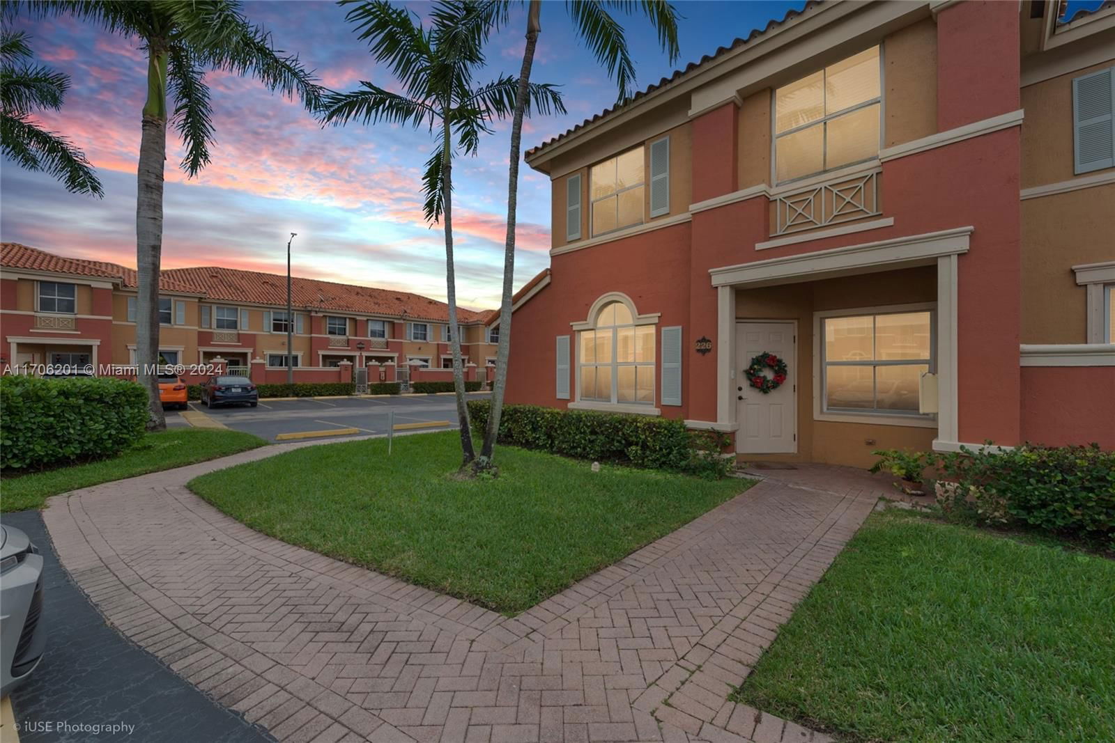 Real estate property located at 11438 62nd Ter #226, Miami-Dade, THE GATES AT DORAL ISLES, Doral, FL