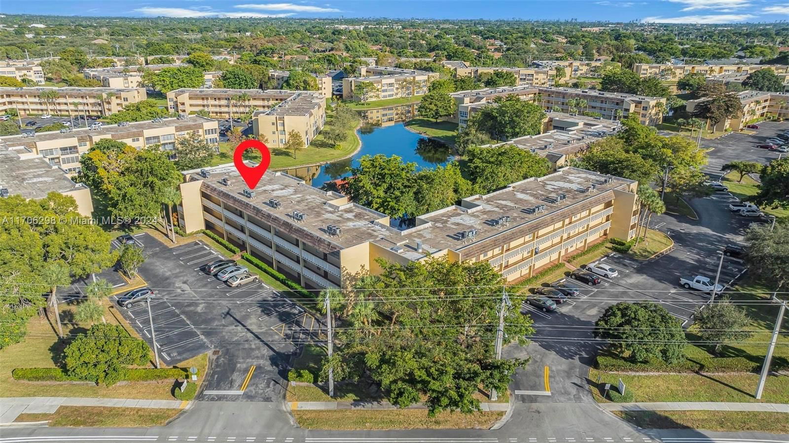 Real estate property located at 6000 64th Ave #303, Broward, BERMUDA CLUB ONE CONDO, Tamarac, FL