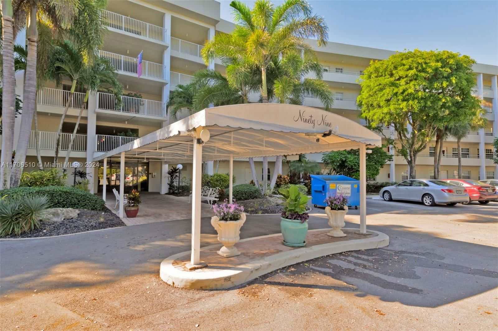 Real estate property located at 821 Cypress Blvd #304, Broward, NO 99 PALM-AIRE COUNTRY C, Pompano Beach, FL