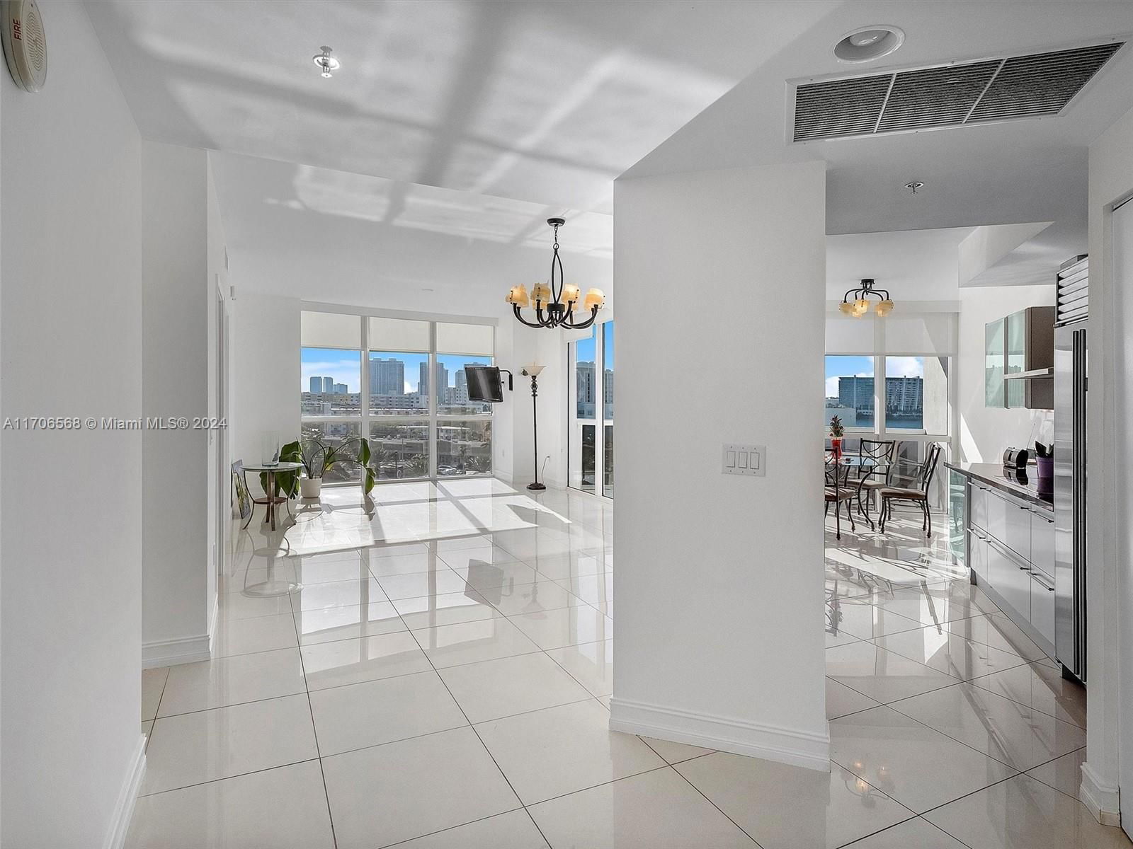 Real estate property located at 18201 Collins Ave #801A, Miami-Dade, TRUMP ROYALE CONDO, Sunny Isles Beach, FL