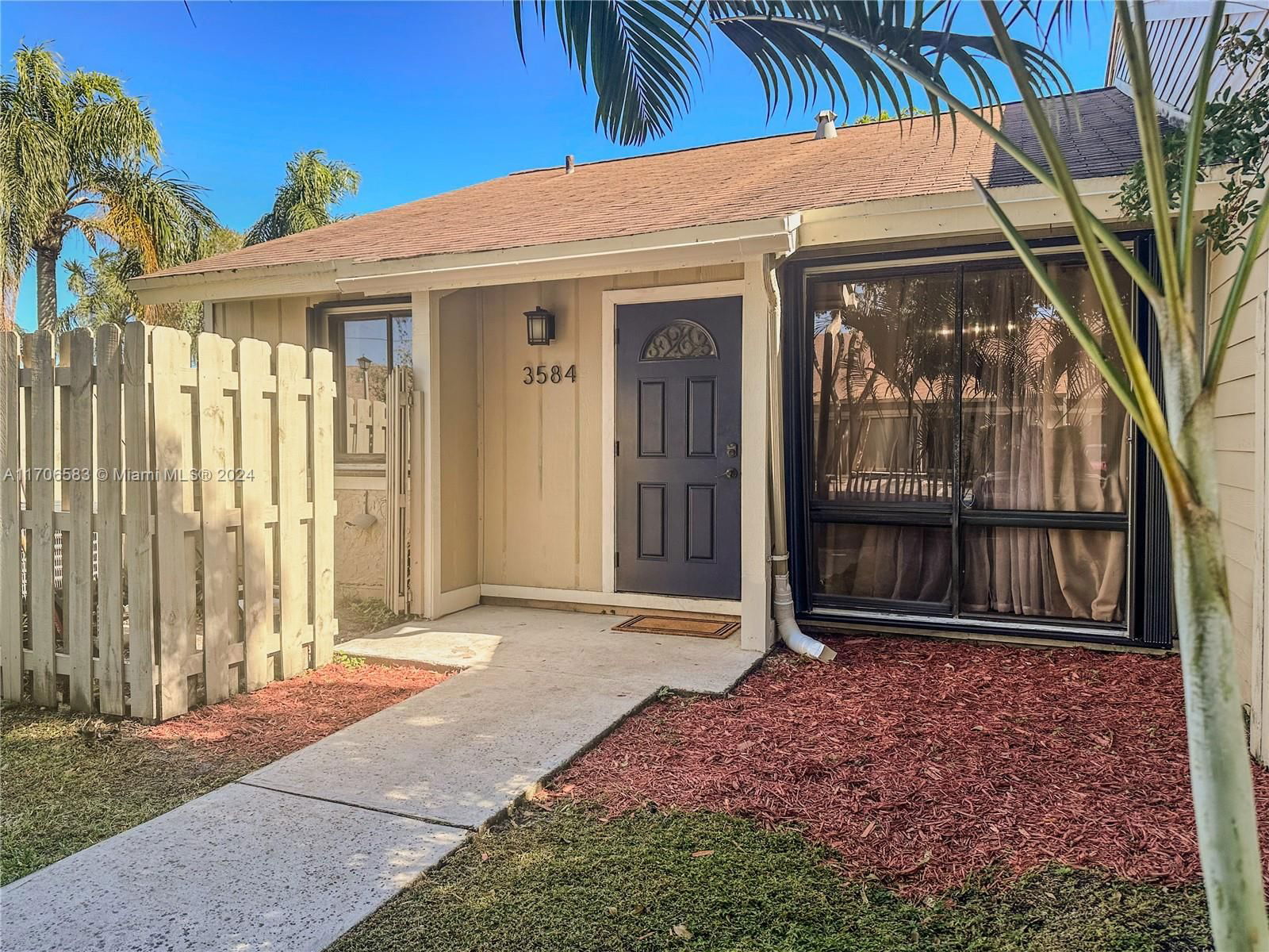 Real estate property located at 3584 111th Ter #111, Broward, WELLEBY NW QUADRANT, Sunrise, FL