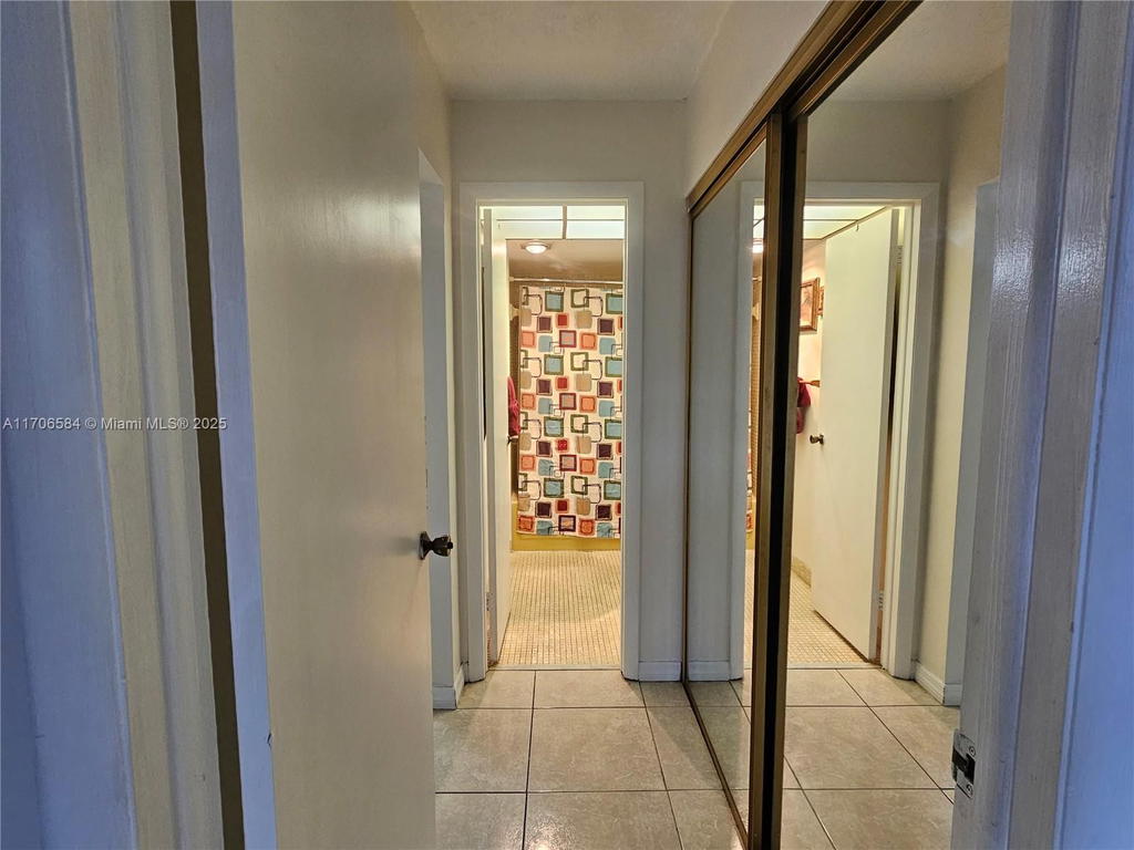 Real estate property located at 1681 70th Ave #303, Broward, Omega Condo No 1, Plantation, FL