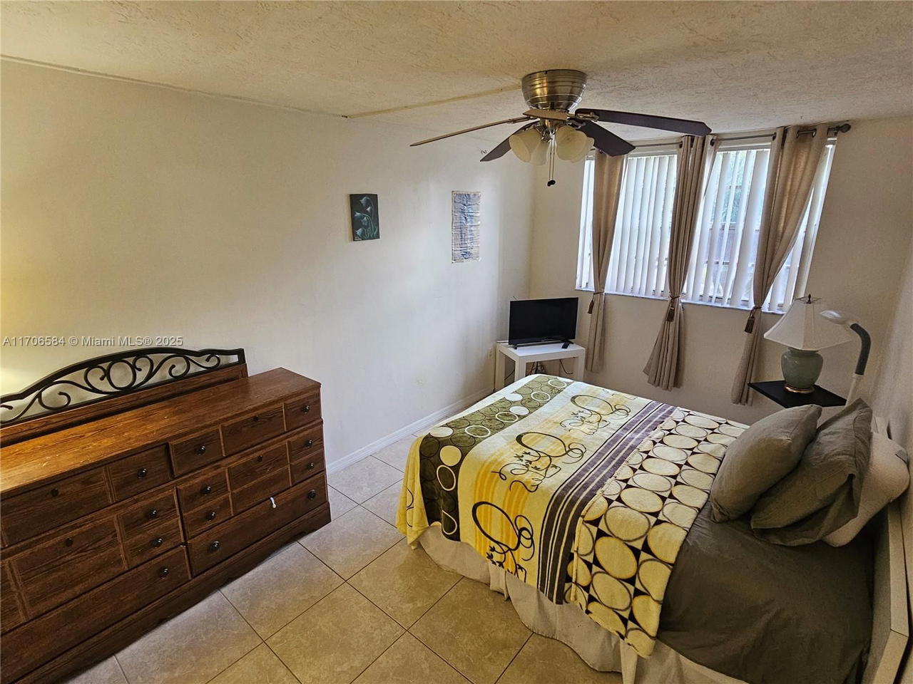 Real estate property located at 1681 70th Ave #303, Broward, Omega Condo No 1, Plantation, FL