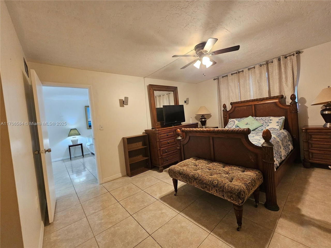 Real estate property located at 1681 70th Ave #303, Broward, Omega Condo No 1, Plantation, FL