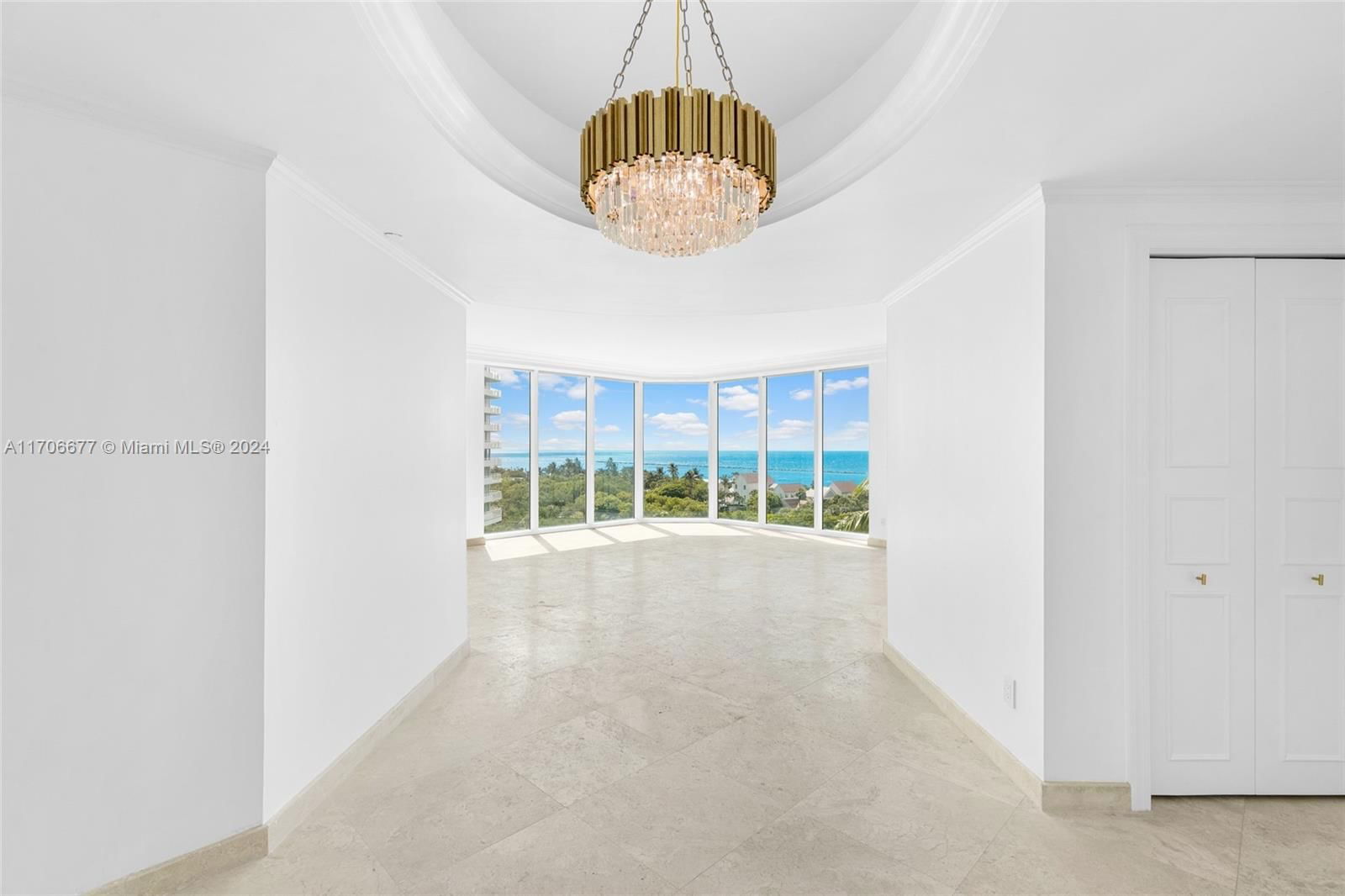 Real estate property located at 300 Pointe #801, Miami-Dade, PORTOFINO TOWER CONDO, Miami Beach, FL