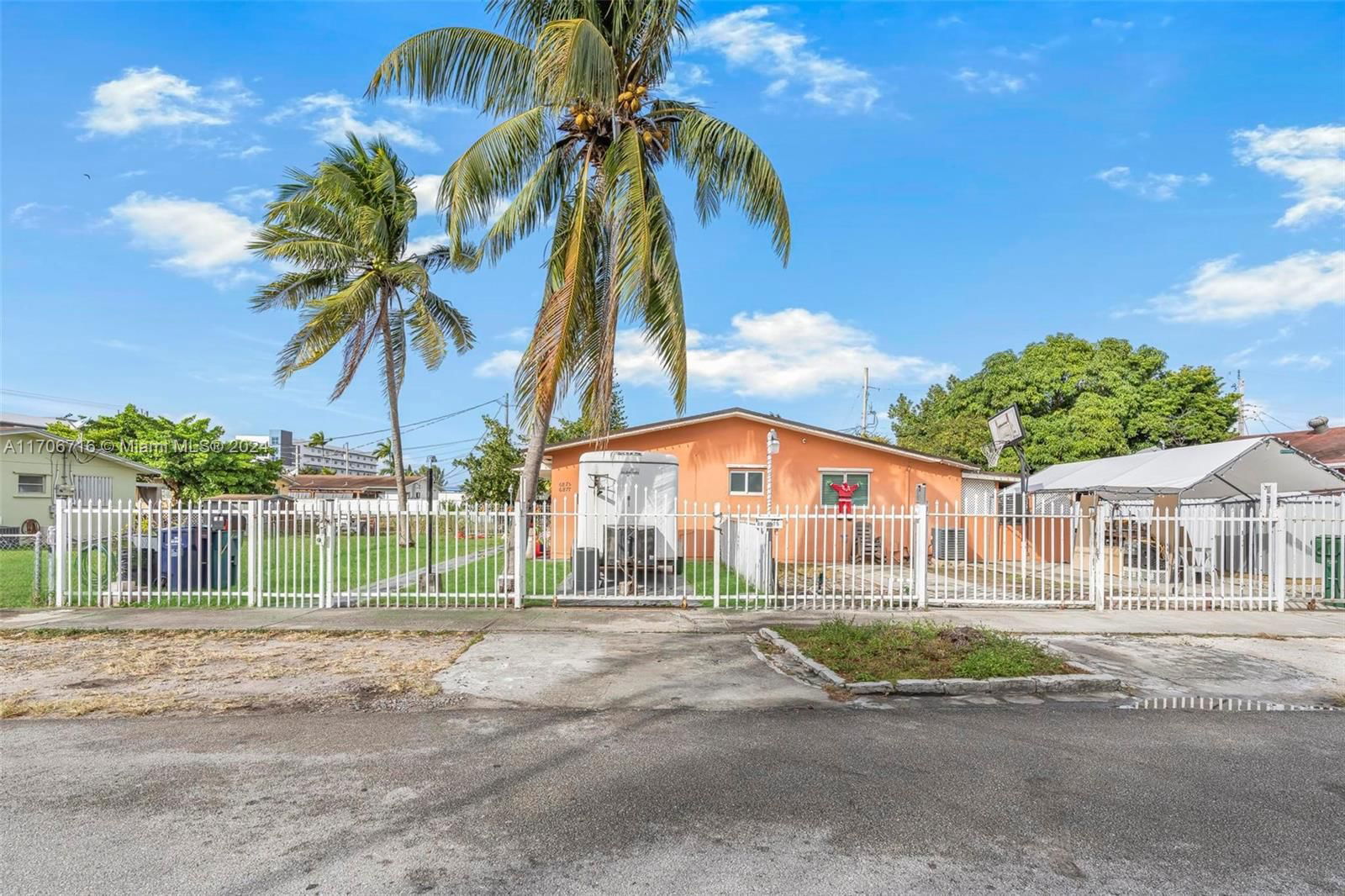 Real estate property located at 6875 25th Ter, Miami-Dade, FIRST ADDN TO BETH ANN, Miami, FL