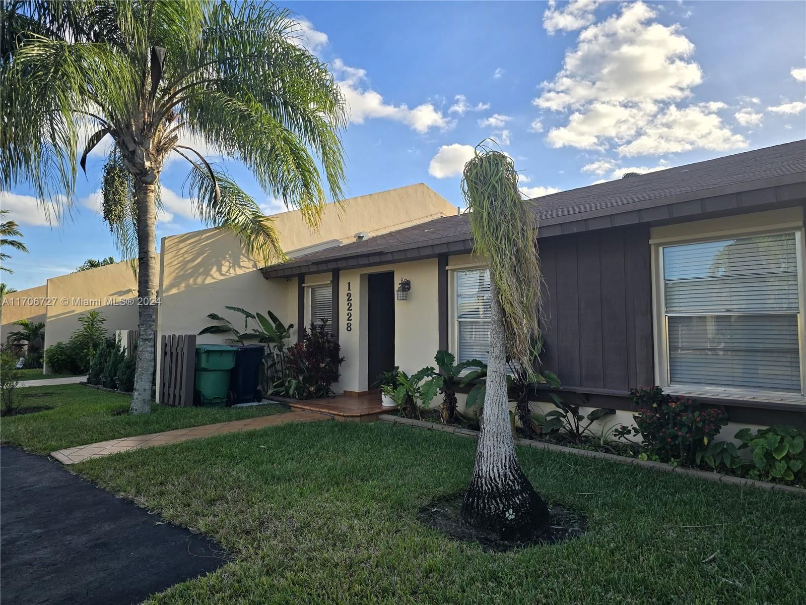 Real estate property located at 12228 111th Ln #12228, Miami-Dade, DEVON-AIRE VILLAS SEC 2, Miami, FL