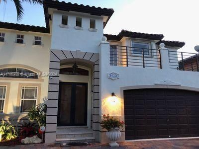 Real estate property located at 16354 63rd Ter, Miami-Dade, CRESTVIEW LAKES, Miami, FL