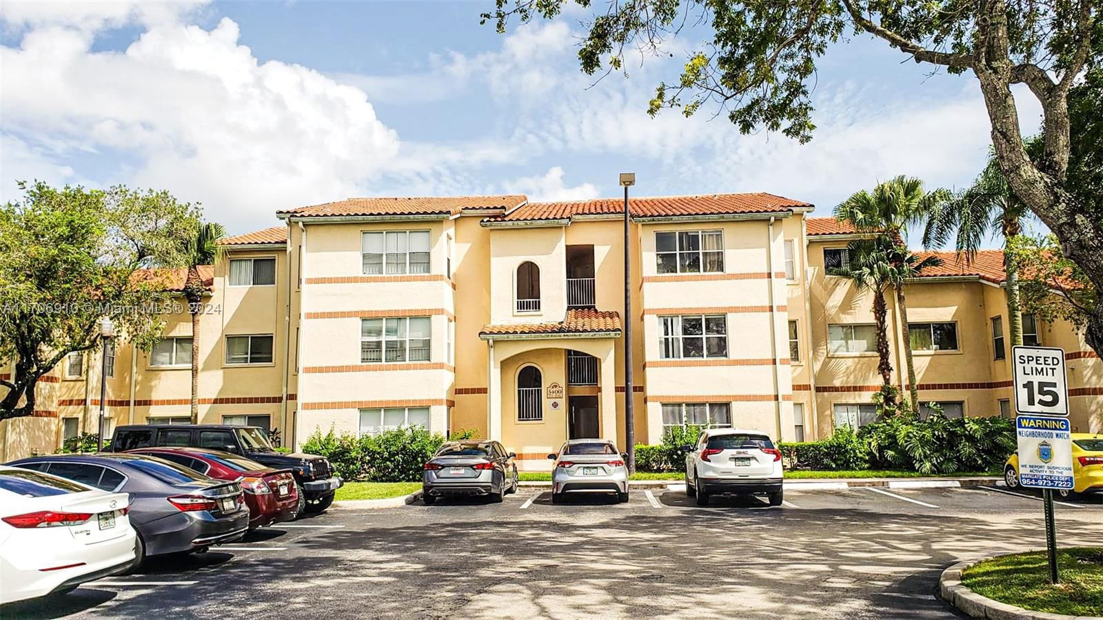 Real estate property located at 3400 Pinewalk Dr N #915, Broward, CORAL KEY CONDO, Margate, FL