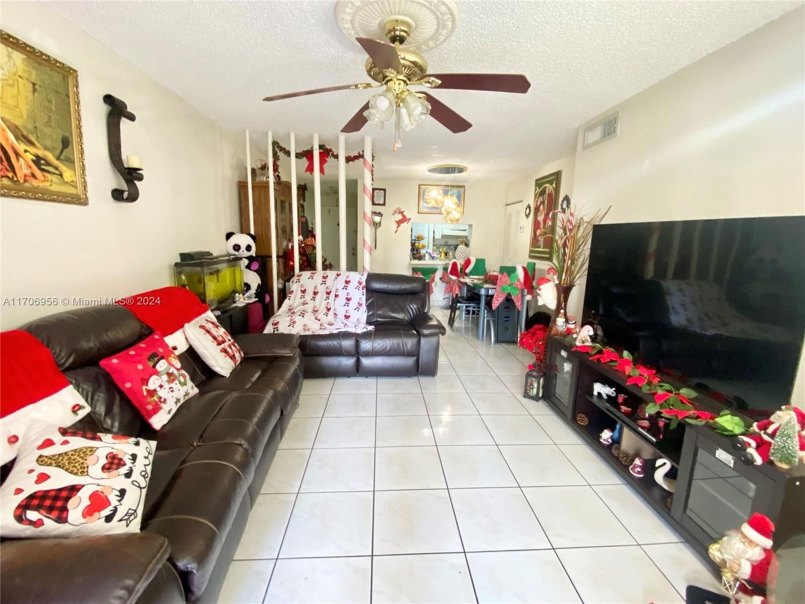 Real estate property located at 1900 68th St F108, Miami-Dade, LOS ARBOLES CONDO, Hialeah, FL