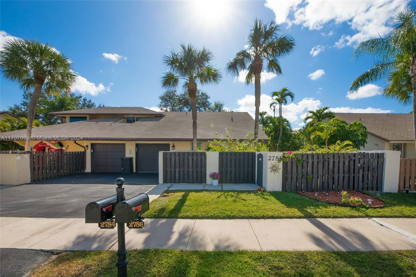 Real estate property located at 2786 6th St #2786, Palm Beach, HOMEWOOD LAKES SEC A, Delray Beach, FL