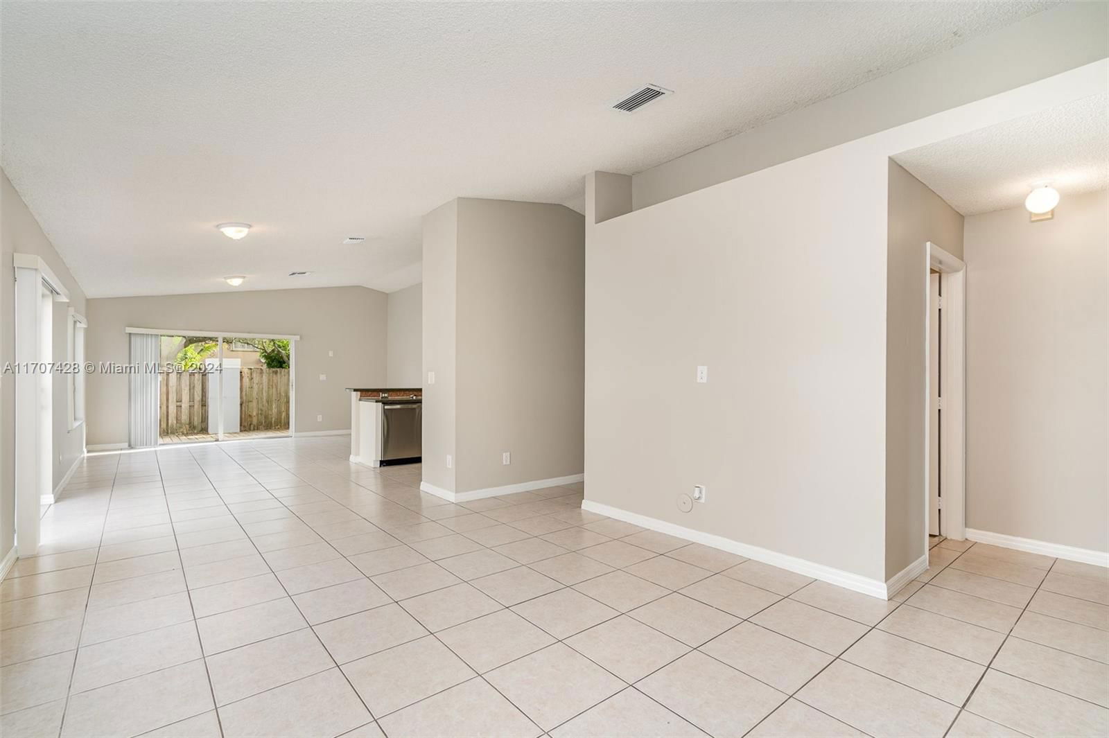 Real estate property located at 17557 142nd Ct, Miami-dade, Weitzer Serena Lakes West, Miami, FL