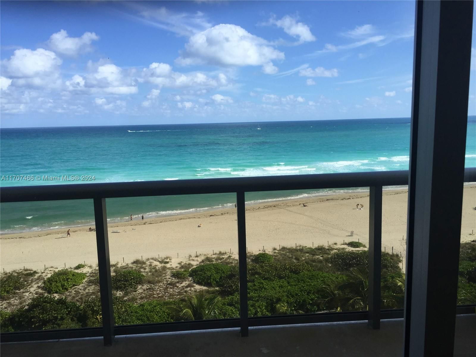 Real estate property located at 6039 Collins Ave #925, Miami-Dade, MAISON GRANDE CONDO, Miami Beach, FL