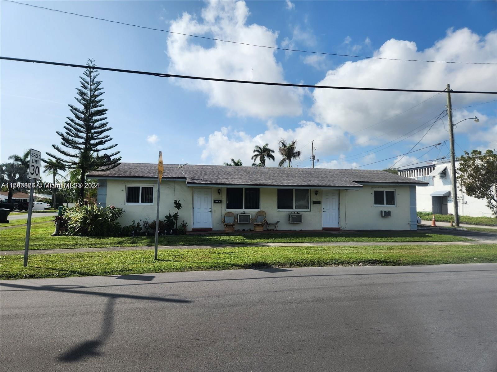 Real estate property located at 137 1st Ct, Broward, SPAR-RICH RESUB OF BLKS 2, Dania Beach, FL