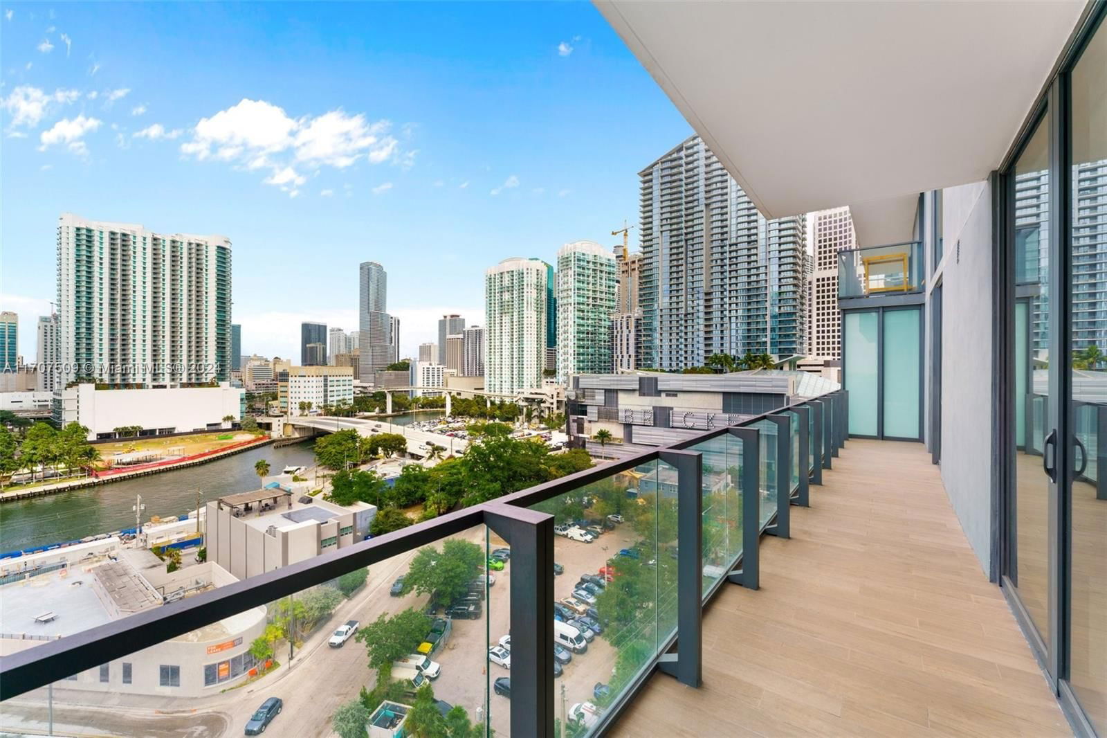 Real estate property located at 88 7th St #712, Miami-Dade, RISE CONDO, Miami, FL