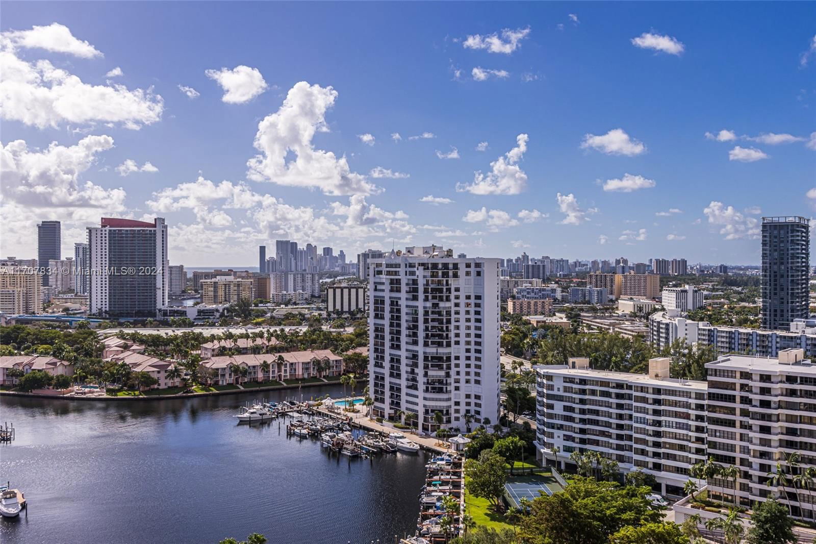 Real estate property located at 2500 PARKVIEW DR #2315, Broward, OLYMPUS CONDO, Hallandale Beach, FL