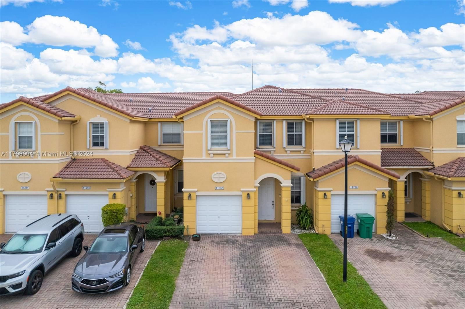 Real estate property located at 11252 86th Ln #0, Miami-Dade, ISLANDS AT DORAL NORTHWES, Doral, FL