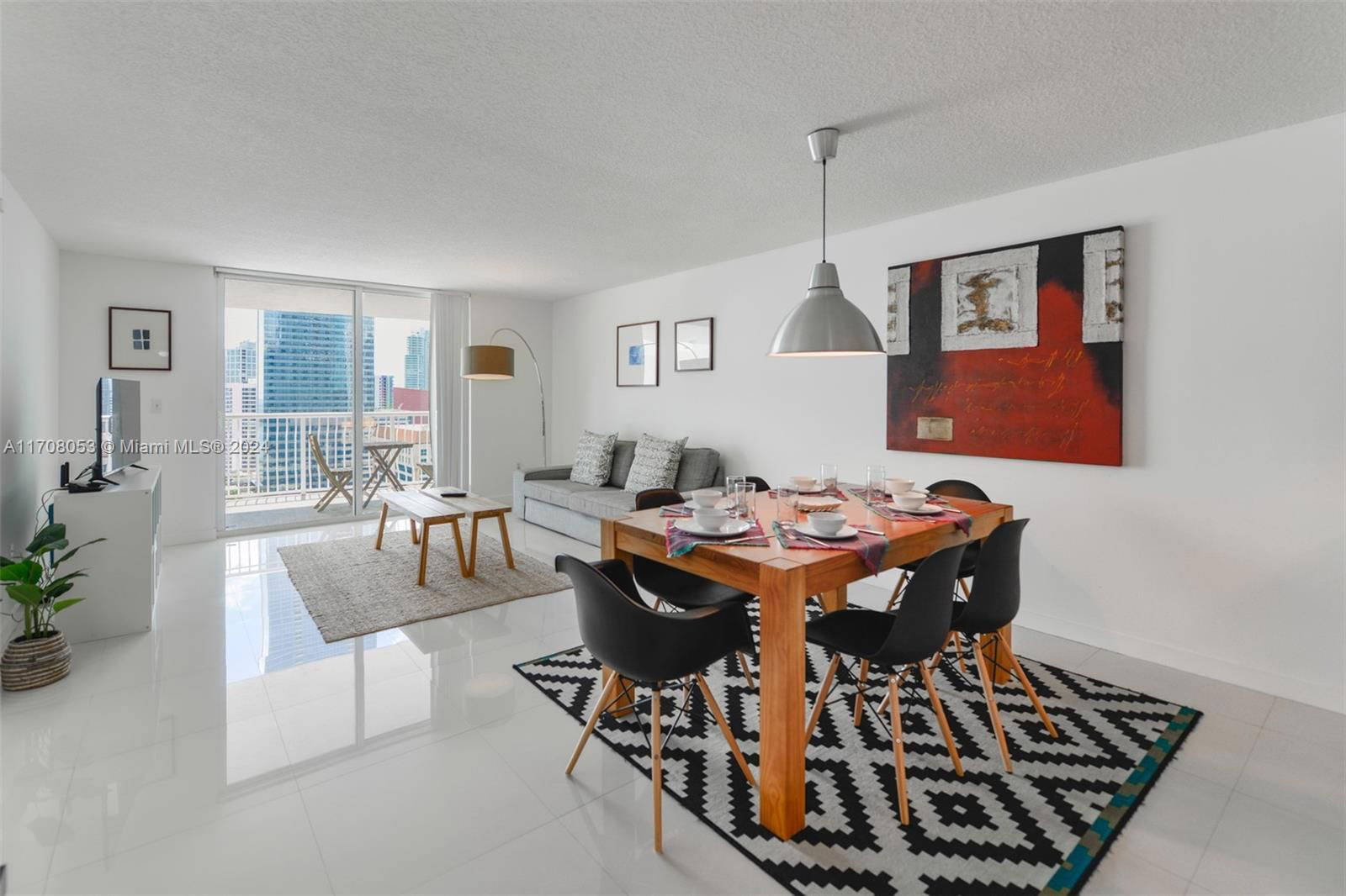 Real estate property located at 1200 Brickell Bay Dr #2617, Miami-Dade, THE CLUB AT BRICKELL BAY, Miami, FL