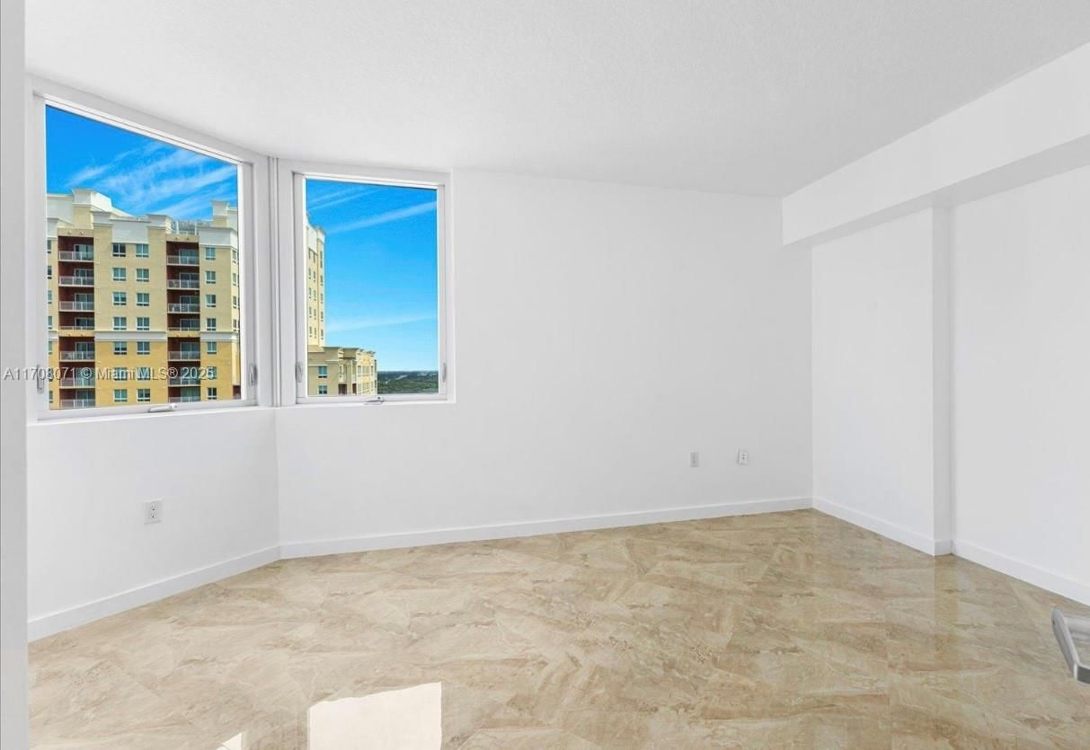 Real estate property located at 9055 73rd Ct #1909, Miami-dade, Metropolis I At Dadeland, Miami, FL