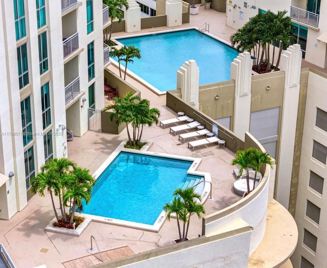 Real estate property located at 9055 73rd Ct #1909, Miami-dade, Metropolis I At Dadeland, Miami, FL