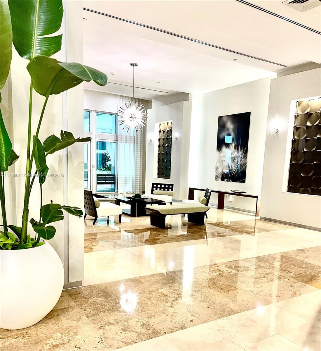 Real estate property located at 9055 73rd Ct #1909, Miami-dade, Metropolis I At Dadeland, Miami, FL