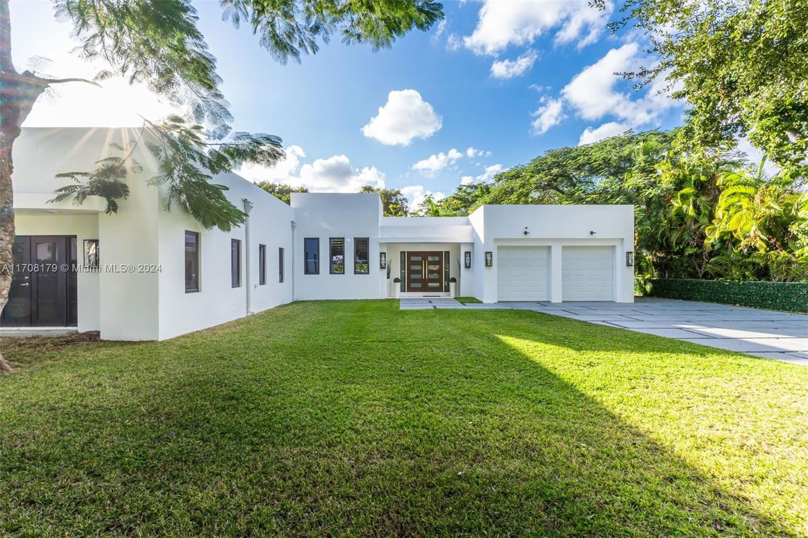 Real estate property located at 1120 Wallace St, Miami-Dade, TAMIAMI PLACE, Coral Gables, FL