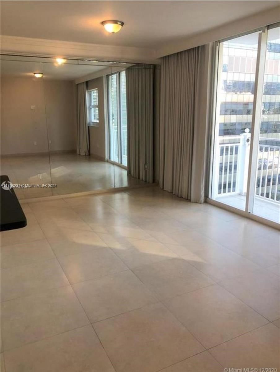 Real estate property located at 185 14th Ter #1809, Miami-Dade, FORTUNE HOUSE CONDO, Miami, FL