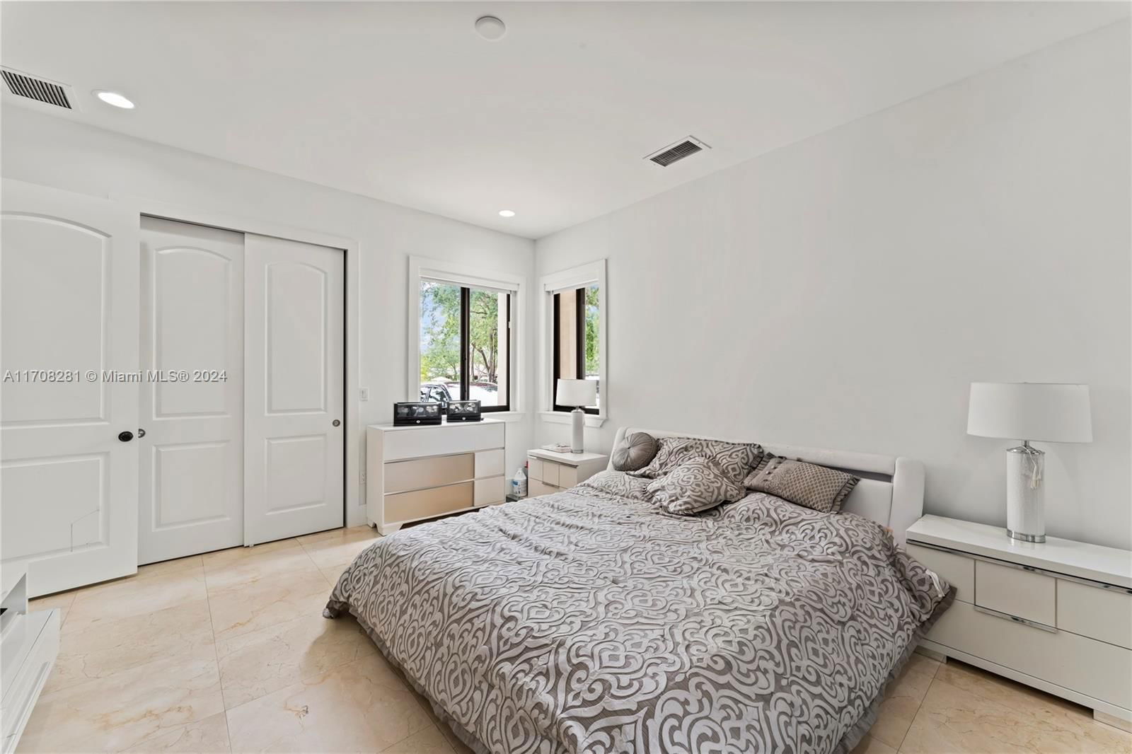 Real estate property located at 9980 66th St, Miami-dade, Subdivision Of, Miami, FL