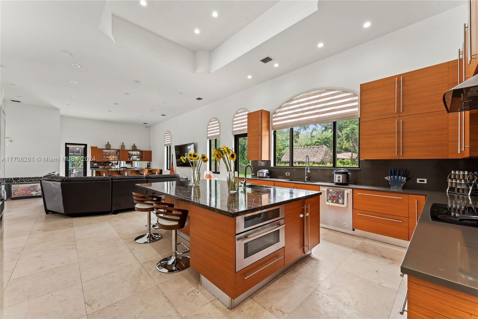 Real estate property located at 9980 66th St, Miami-dade, Subdivision Of, Miami, FL
